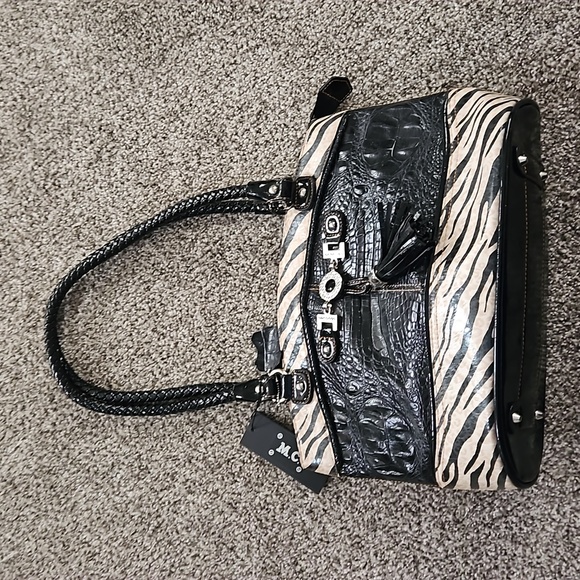 Purse - Picture 5 of 8